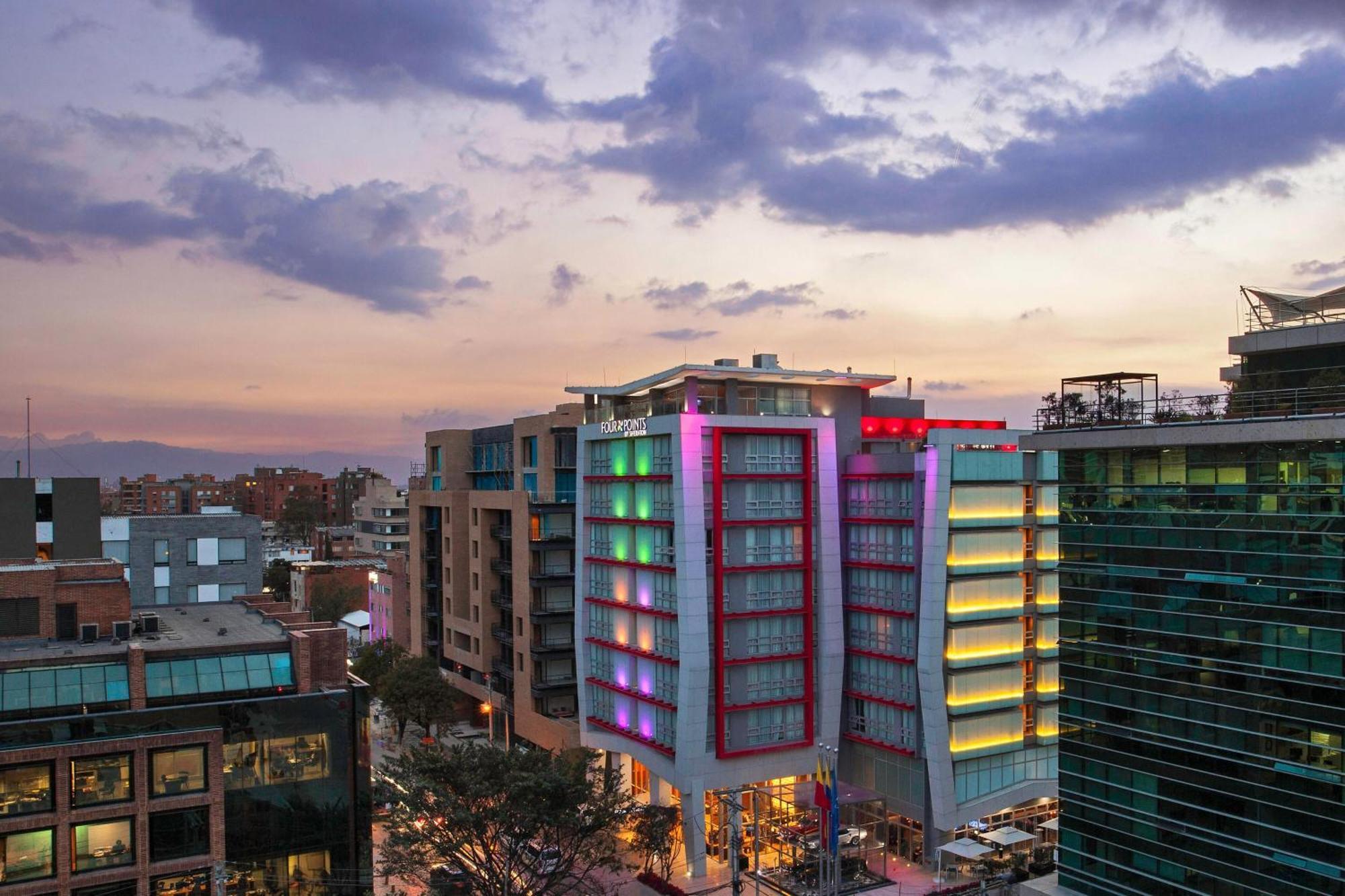 Four Points By Sheraton Μπογκοτά Εξωτερικό φωτογραφία