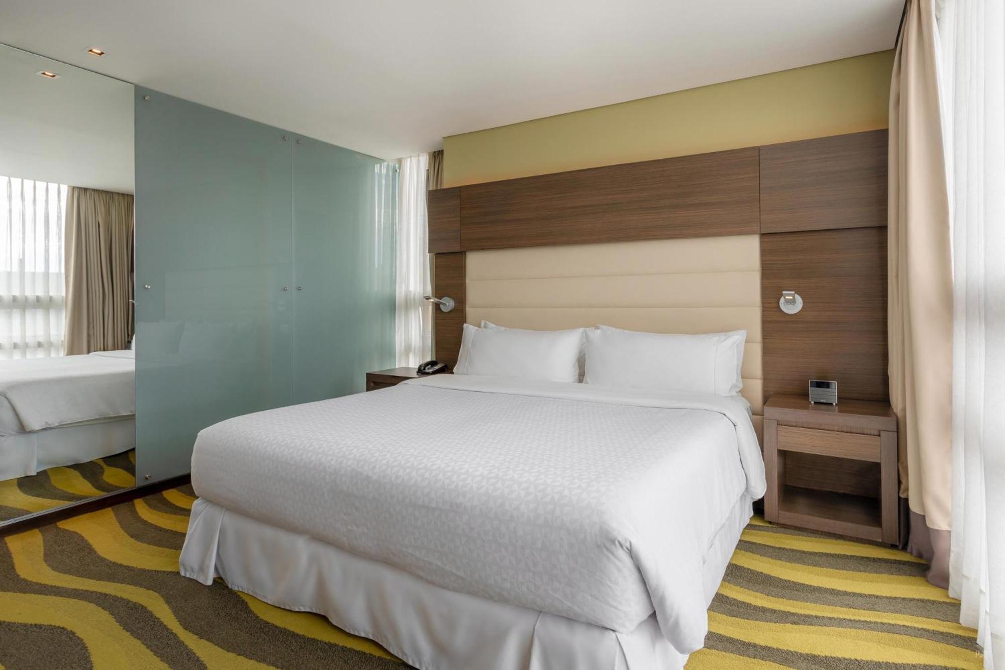 Four Points By Sheraton Μπογκοτά Εξωτερικό φωτογραφία